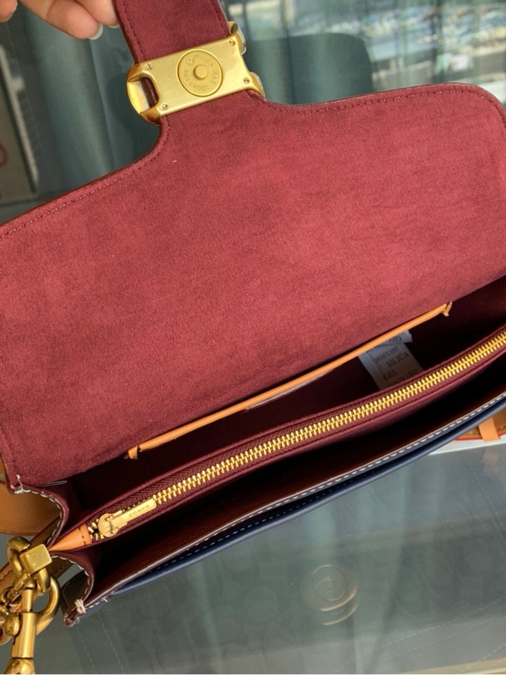 Coach Tabby Shoulder Bag 26 - Picture 4 of 9
